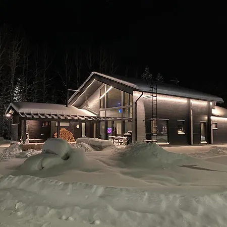 Serenity - Hot Tub & Sauna Willa Levi