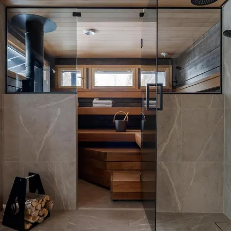 Serenity - Hot Tub & Sauna *