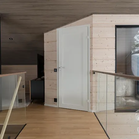 Serenity - Hot Tub & Sauna *